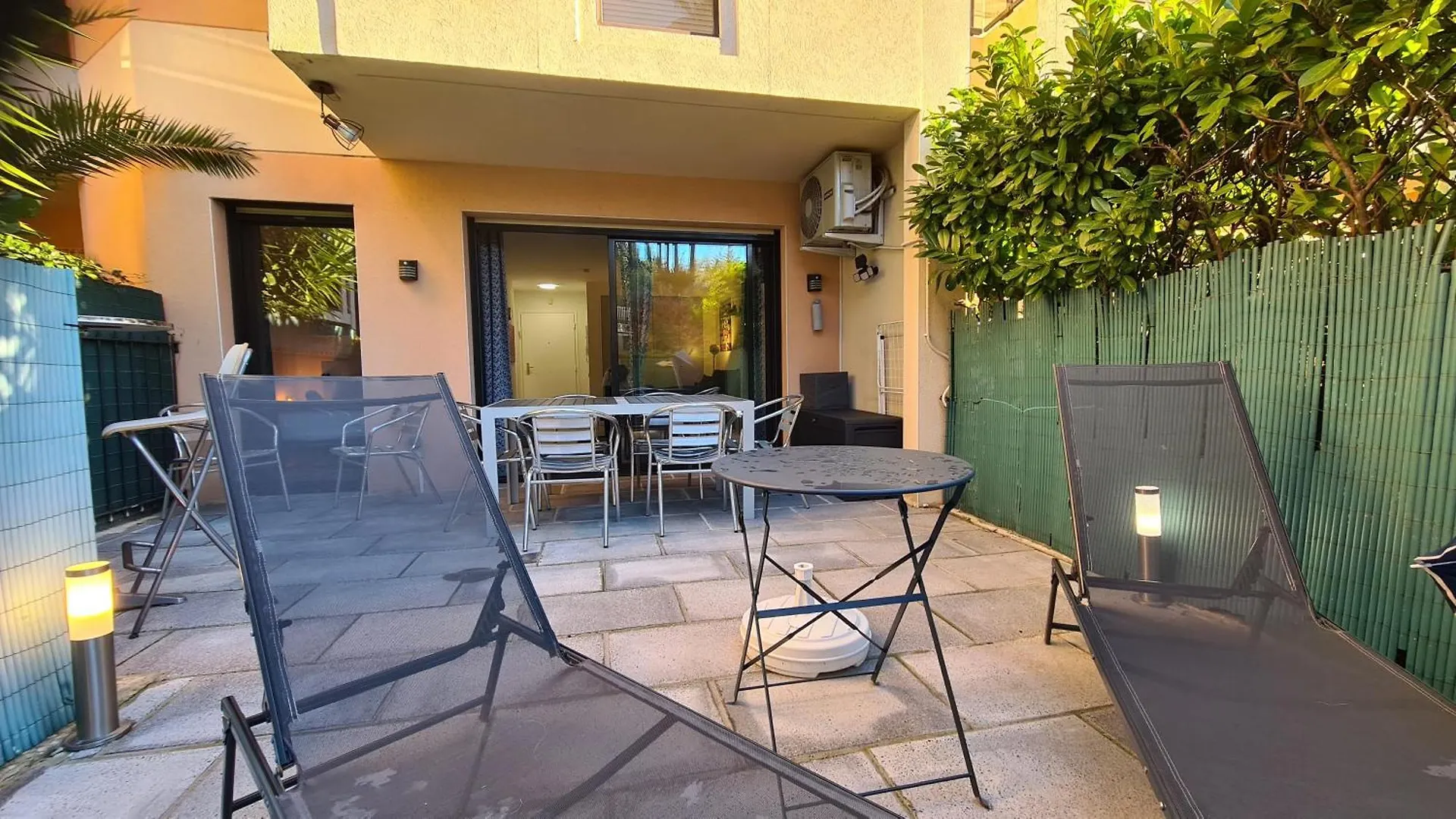 Résidence avec piscine, appartement avec terrasse pour 4 personnes Cannes 0*,